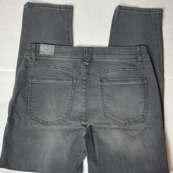 Wit & Wisdom Gray Distressed Ab Solutions Trouser Jean Pants - Picture 3 of 11